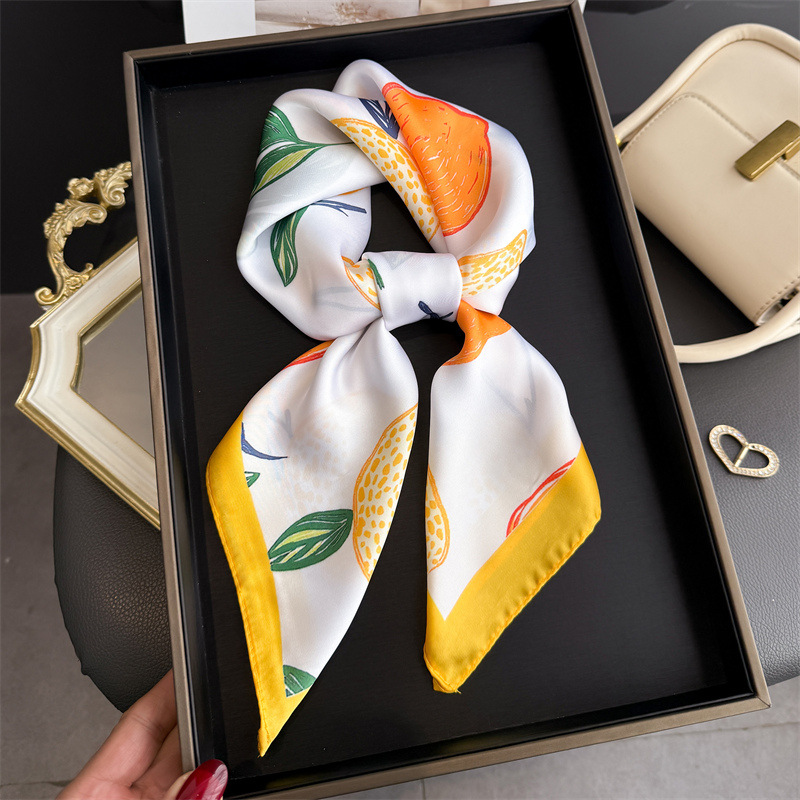 Kerudung Segi Empat Sutra Moti - Silk Tie Woven ulasan dan harga